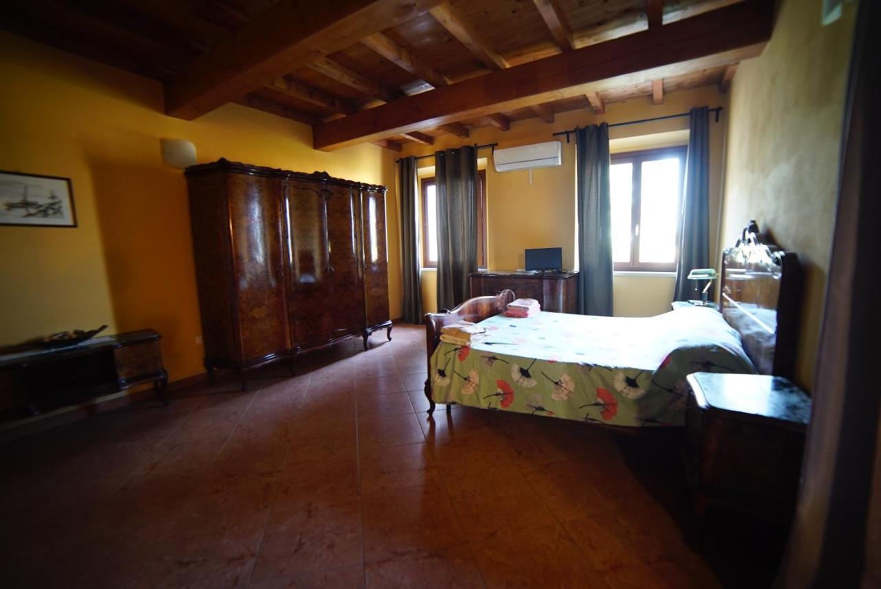 Agriturismo Il Sole Villa Rivarolo del Re ed Uniti Luaran gambar