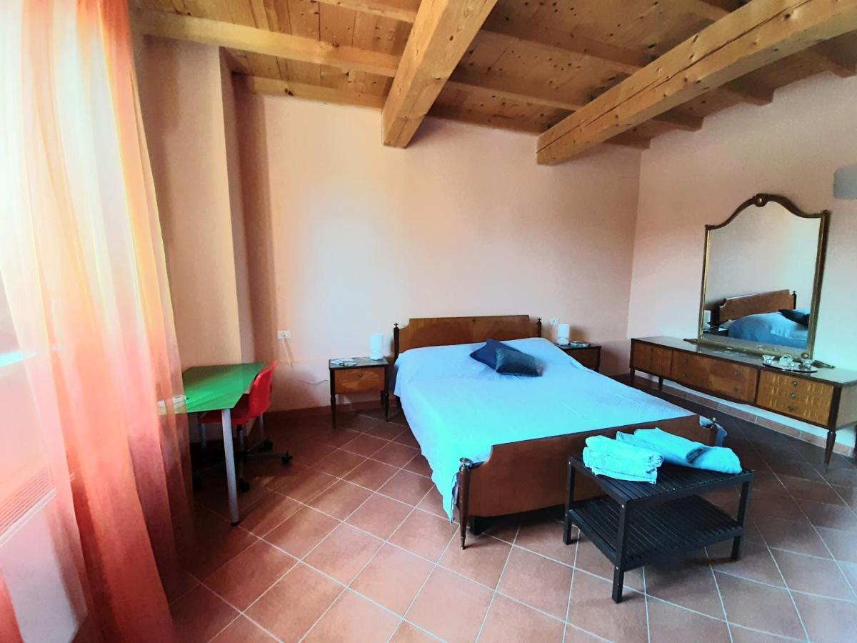 Agriturismo Il Sole Villa Rivarolo del Re ed Uniti Luaran gambar